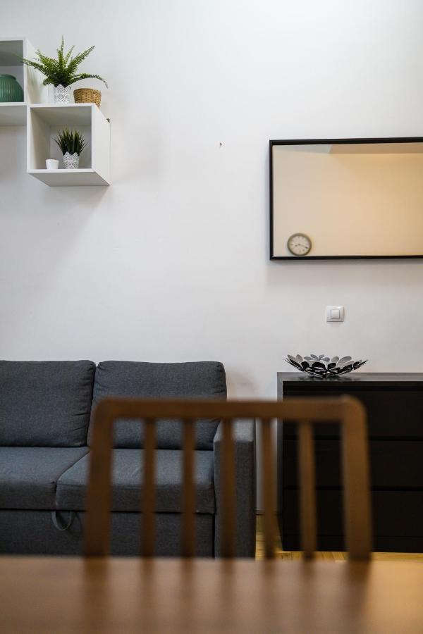 Cosy 1 Bedroom Apartment In Gozsdu Court Budapest Exterior photo