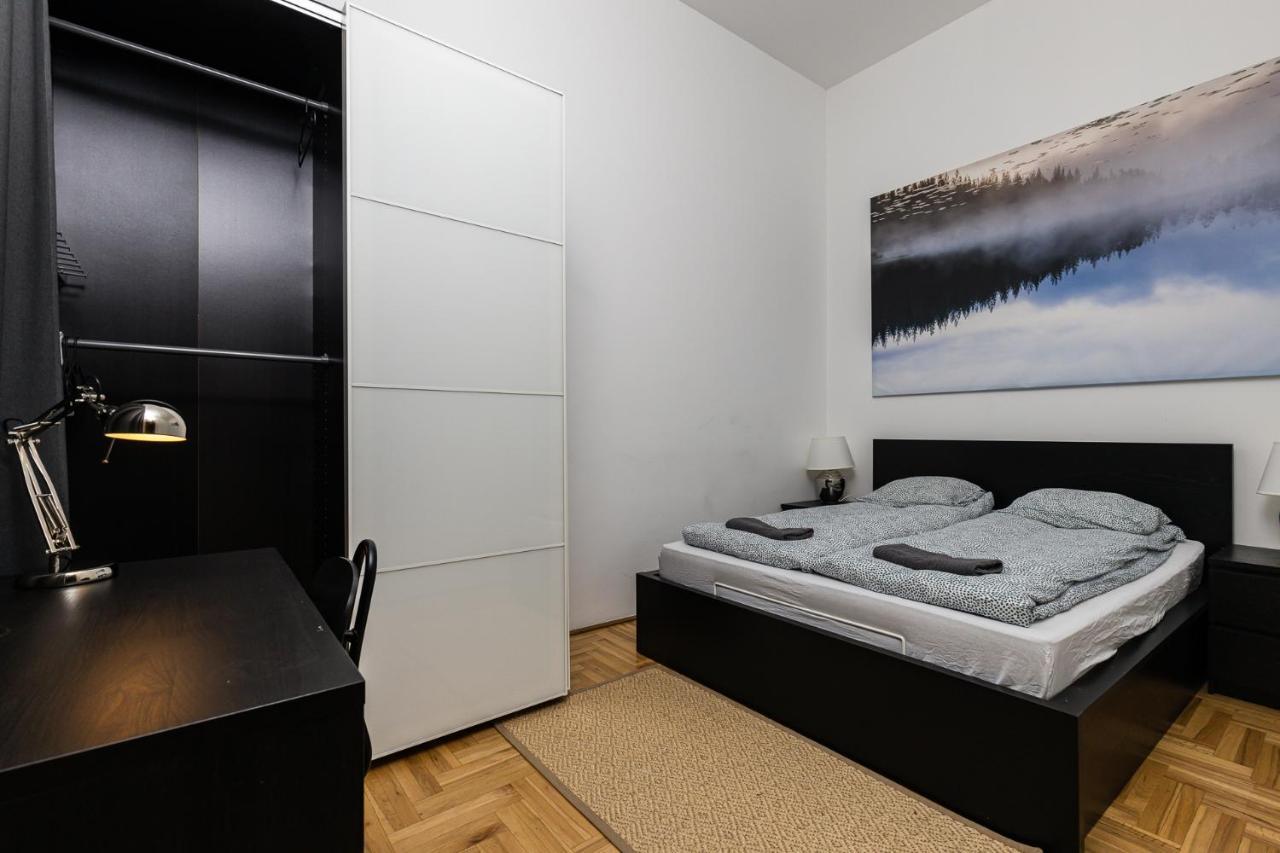 Cosy 1 Bedroom Apartment In Gozsdu Court Budapest Exterior photo